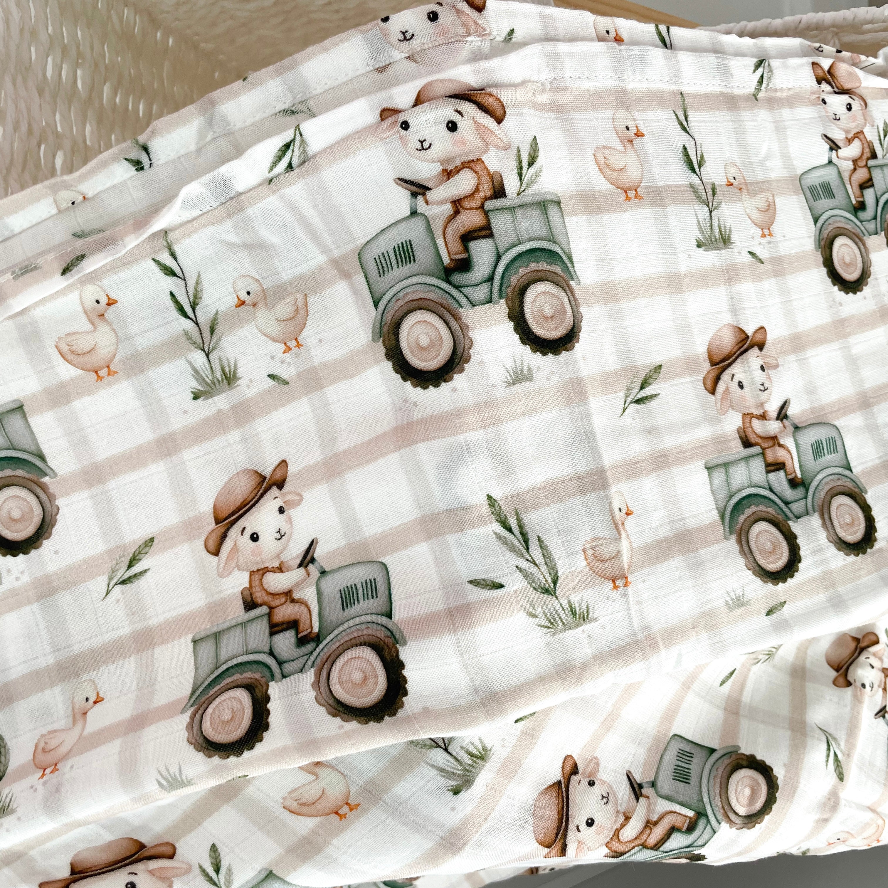 Mousseline Création Jade - bambou & coton - Petit mouton à la ferme