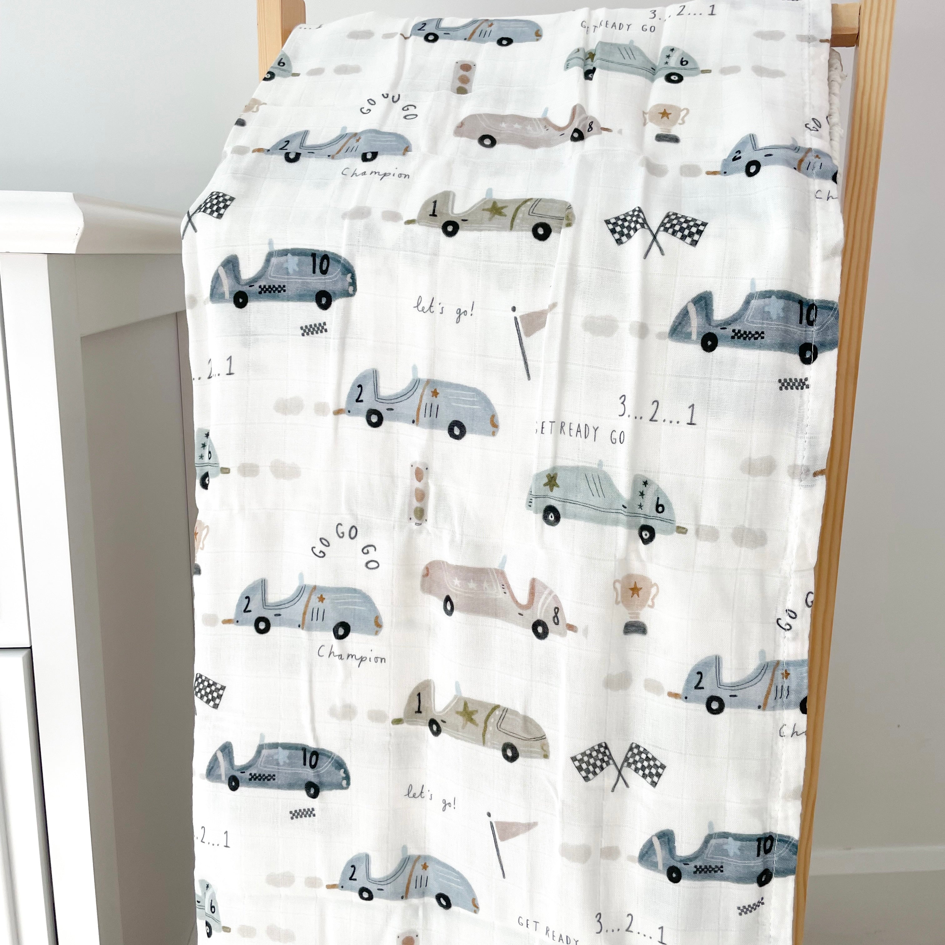 Mousseline Création Jade - bambou & coton - Lewis le pilote de course