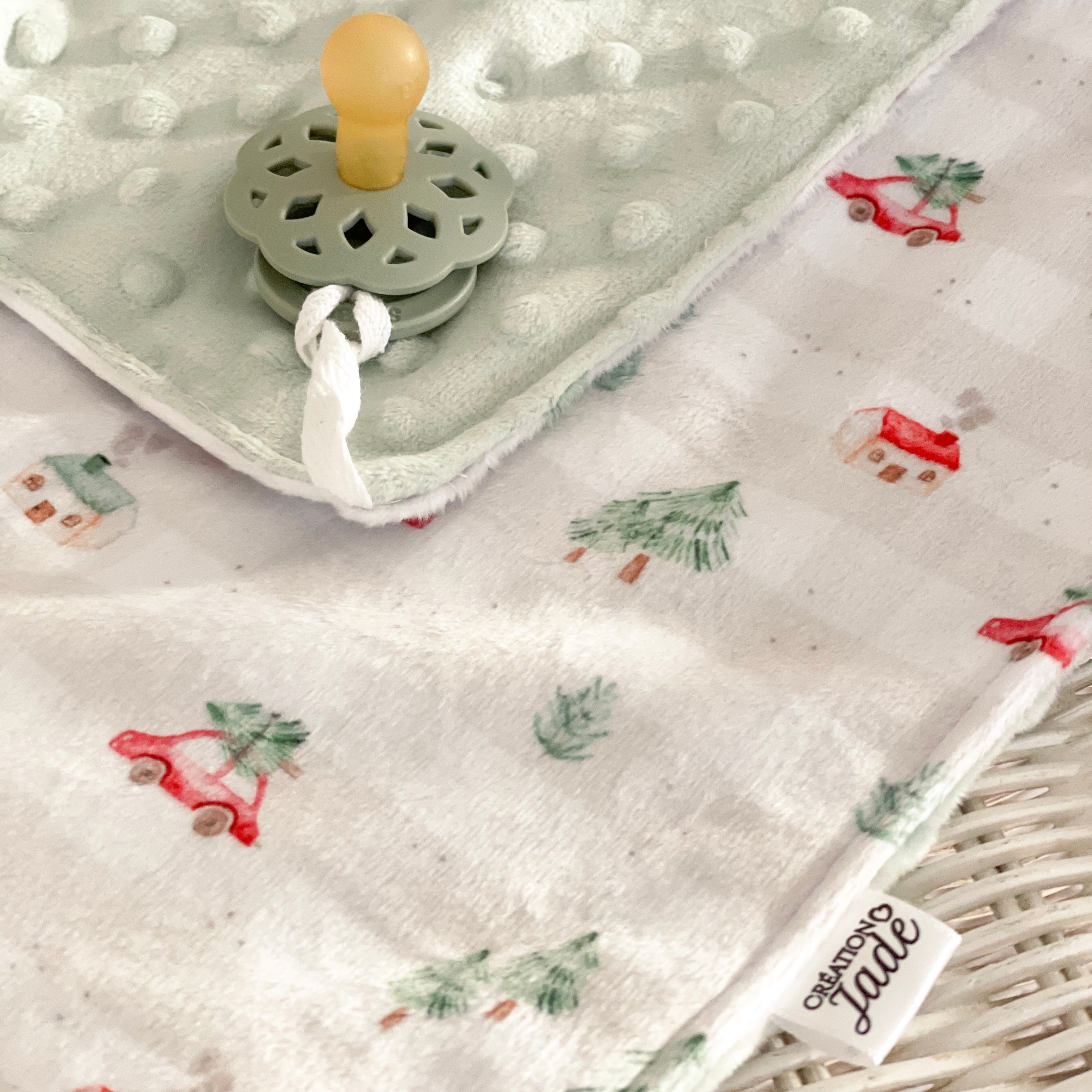 Mini doudou minky réconfort - Noël - Cueillette de Sapin