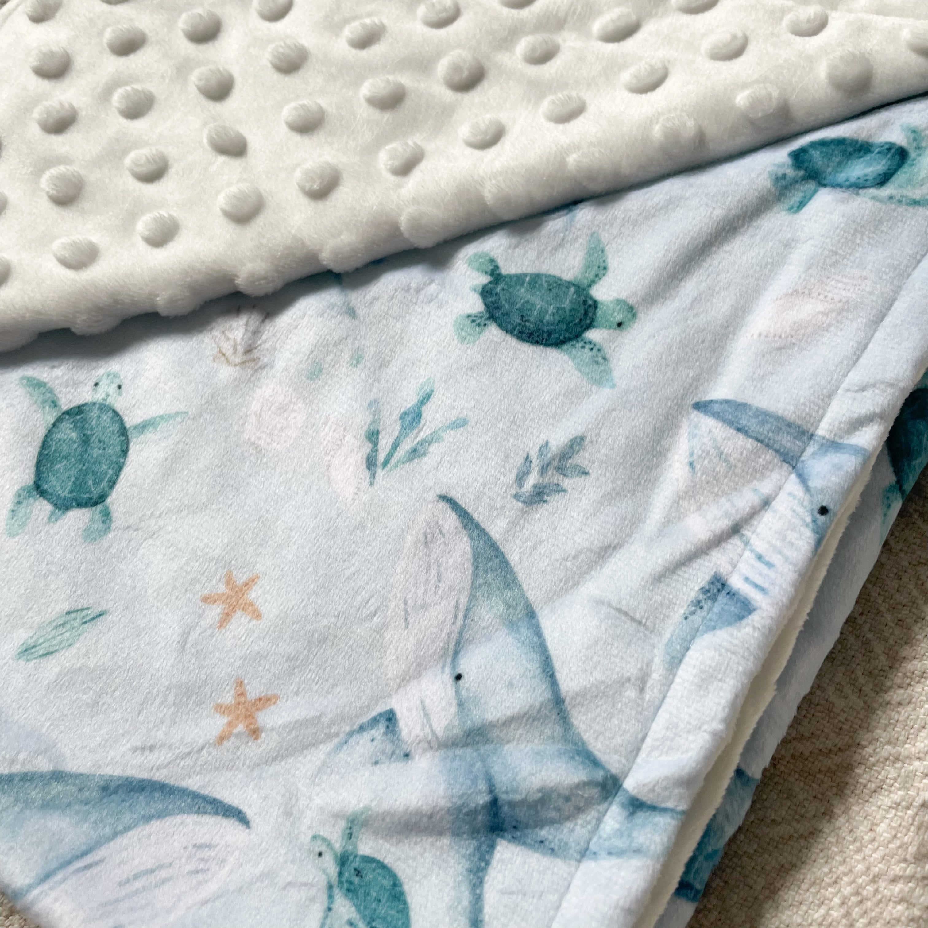 Couverture Minky + minky Dot - Baleines