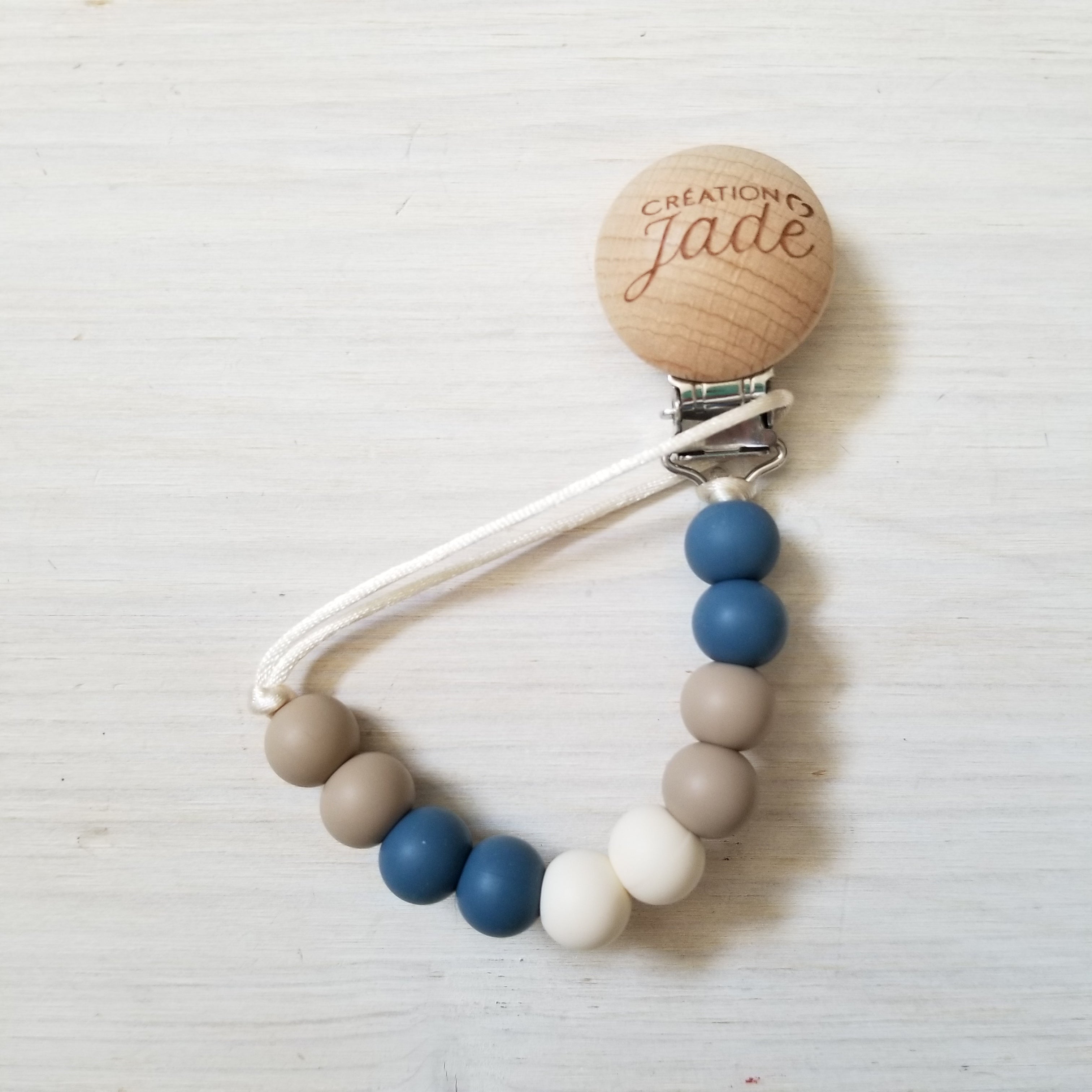 Nouveauté - Attache-suce Bois - Délicatesse Flanelle