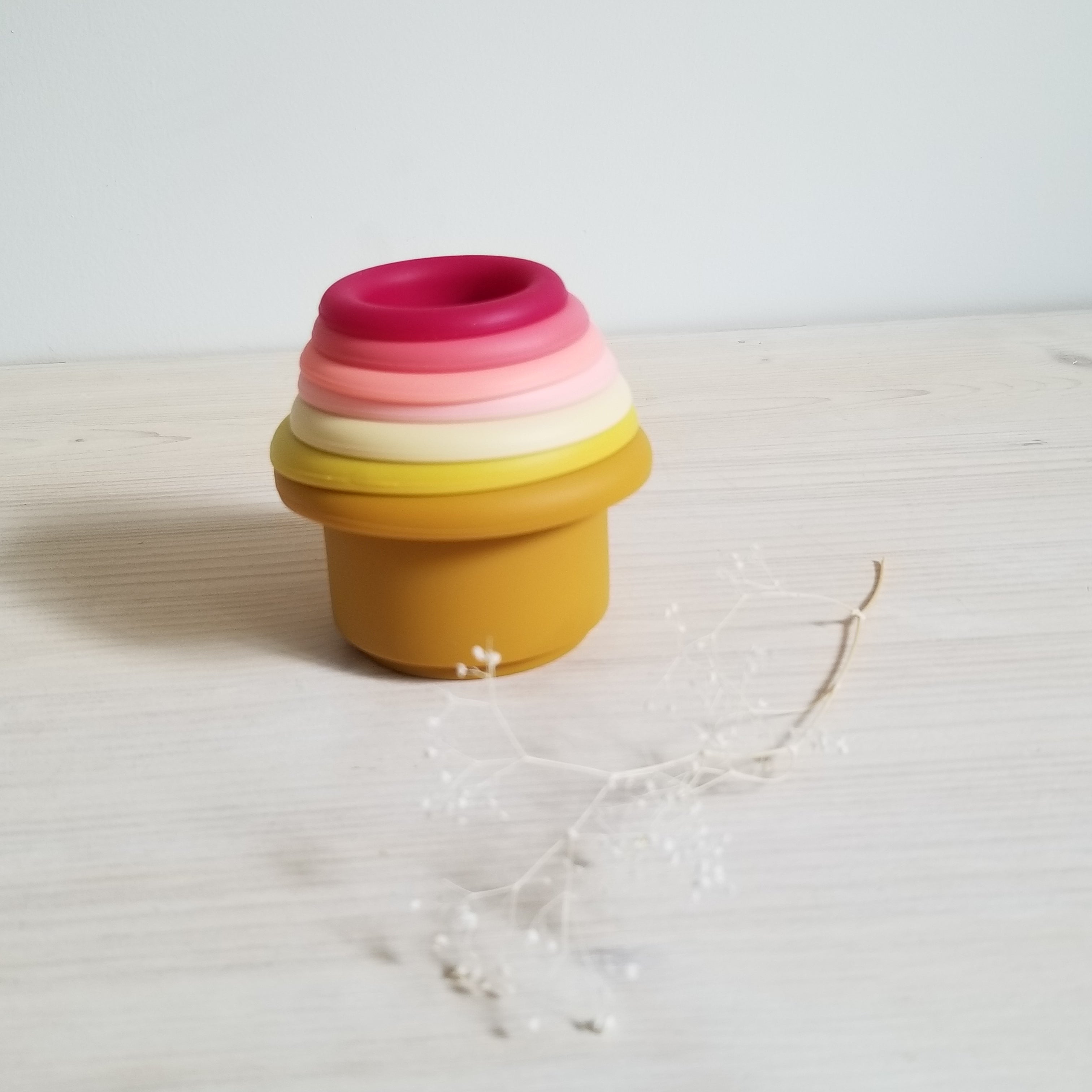 Nouveauté - Cups sensoriels pour le bain - colorés