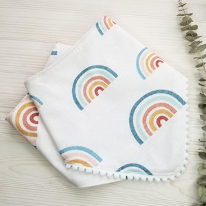 SOLDE 10$ - Bavoir Création Jade - Bandana - Arc-en-ciel