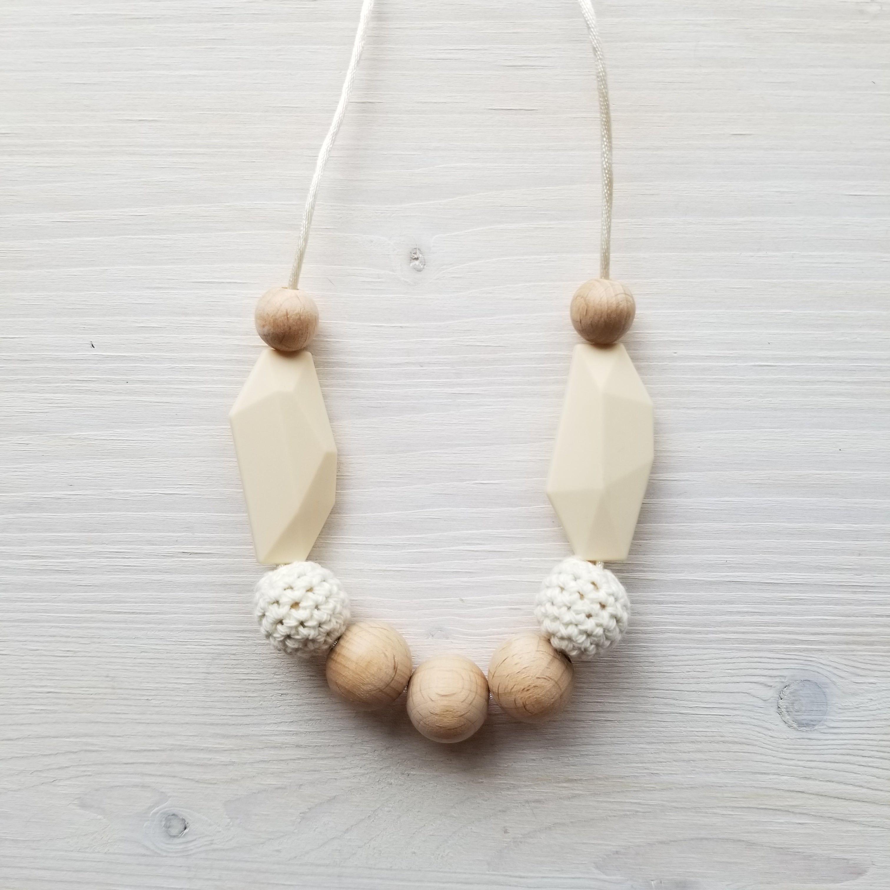 SOLDE 15$ - Collier de portage et d'allaitement - Prisme - Crème