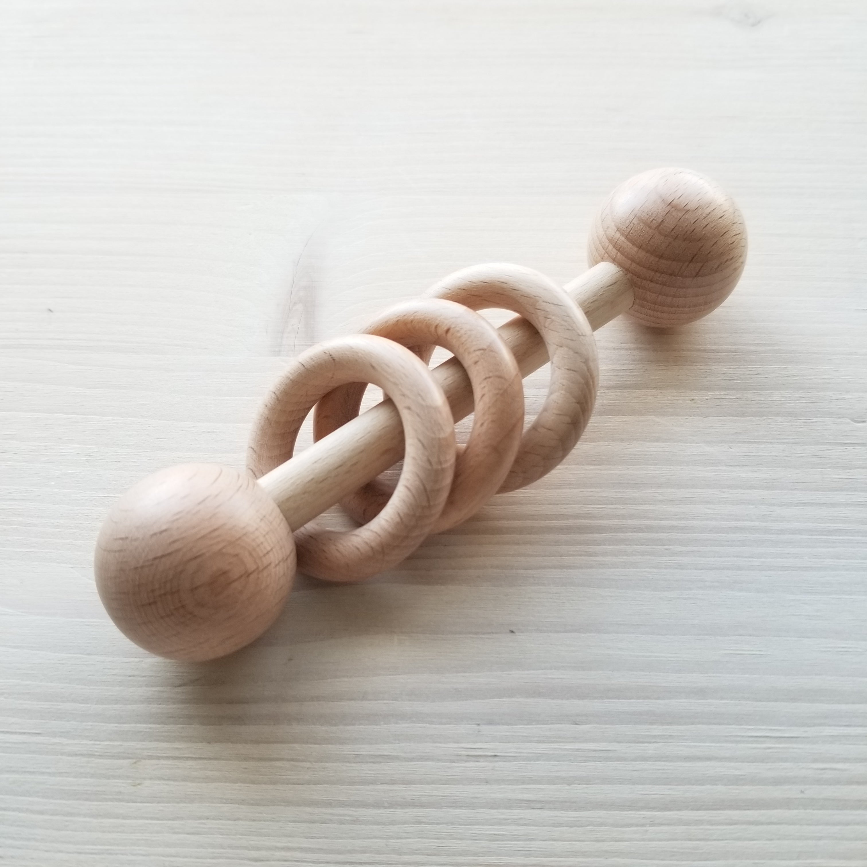 Hochet tout en bois
