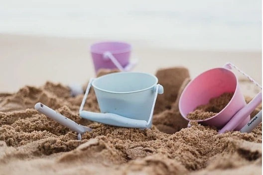 Scrunch sceau et pelle / bucket and spade - oeufs d’oiseau bleu / Duck egg blue